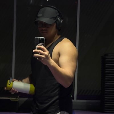 jiovaughn's profile picture. sunrise and rainy afternoons 🌧🌞

🌈