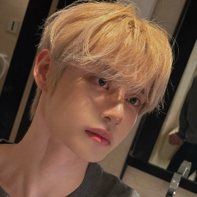doriWoongie's profile picture. ☆ ᴰʳᵉᵃᵐˢ ᶜᵒᵐᵉ ᵗʳᵘᵉ ᵗᵒ ᵗʰᵒˢᵉ ʷʰᵒ ᵗʳᵘˡʸ ʷᵃⁿᵗ ᵗʰᵉᵐ☆ 
                 ||  @parkhwast_n @jivlinxv ♡²³⁰⁵²²♡ 
♡𝑚𝑒𝑡 𝑇ℎ𝑒 𝑅𝑜𝑠𝑒 ³¹⁰¹²⁰²♡