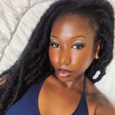 otiiingo's profile picture. 