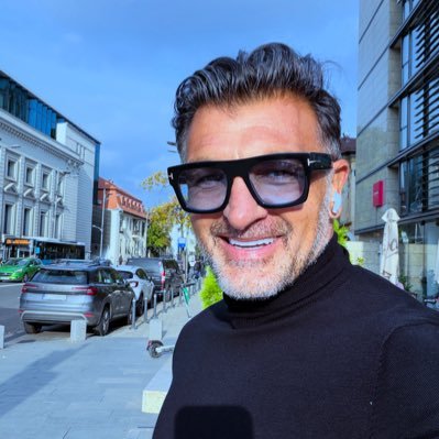 IamJohnSanei's profile picture. Top #5 Futurist | Keynote Speaker | 6x Bestselling Author | Creator, Adaptable Intelligence™ | Guiding leaders, organisations & govts in the age of AI