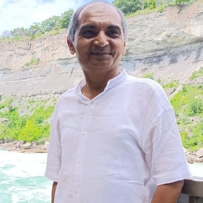 JitenMe43613884's profile picture. waterfall