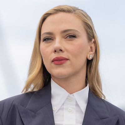 ScarlettJo10270's profile picture. An American Actress and Singer 🎤 Peace 🕊️ and Love 💕! This is my only official X account!