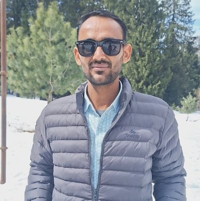 Harsukhrambhadu's profile picture. आशाओं के दीपक ही जीवन में अंधकार को मिटाते हैं।