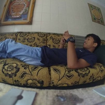 AlfianKhofi's profile picture. 📩 khofialfian12@gmail.com