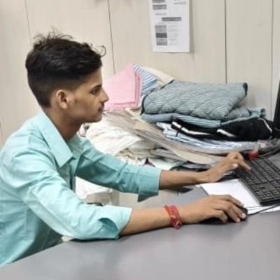 MonuChauha23361's profile picture. 