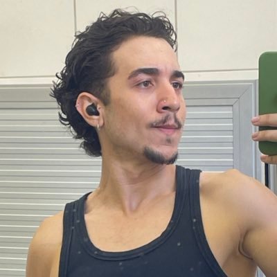 merduardo's profile picture. gay