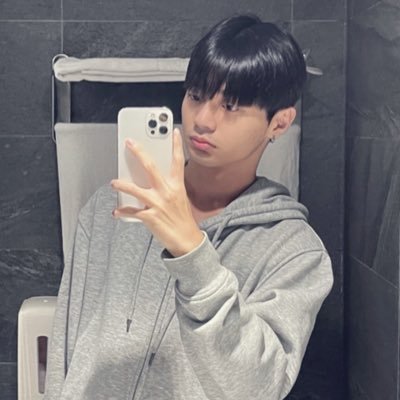 c1z228's profile picture. 謝謝你各位🥹🥹