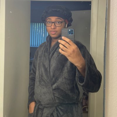 JayCumulonimbus's profile picture. 𝐓𝐇𝐈𝐒 𝐀𝐂𝐂𝐎𝐔𝐍𝐓 𝐈𝐒 𝐀 𝐉𝐎𝐊𝐄 |🔺🔱🔻| gynosexual | 𝐆𝐚𝐦𝐞 𝐀𝐋𝐓: @SirRocketLegs | FLORIDA’S BEST SOUJORN PLAYER | 24 |