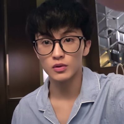 @arlynjong