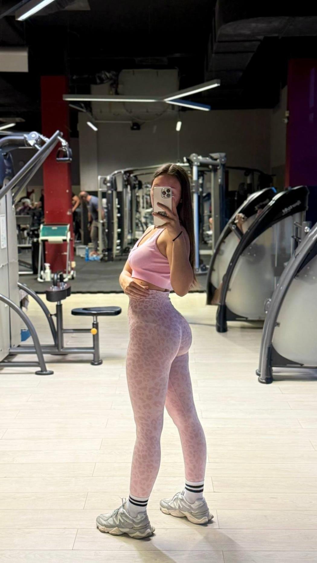 ChristinaA56345's profile picture. 🌺 Looking for creative hand 🌺 DM below 💌@B1ankalove