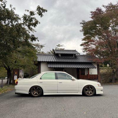 Cre1jz's profile picture. クレスタとブレーキ煩いアルトターボRS 靴が好きだったり 筋トレしたり 道の駅でアイス食って腹壊してます LMGT4 TE37 P1QF GT-C 33ホイール