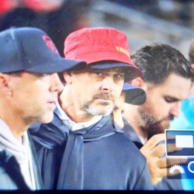 jukeee02's profile picture. 🎩Wake Forest ‘21 | Georgetown ‘22