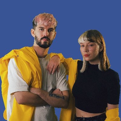 lunisofficiel's profile picture. Duo breton en cirés jaunes 💛 Platinum certified artists 💿 https://t.co/FWKhfOgjUj https://t.co/r96blRdqez