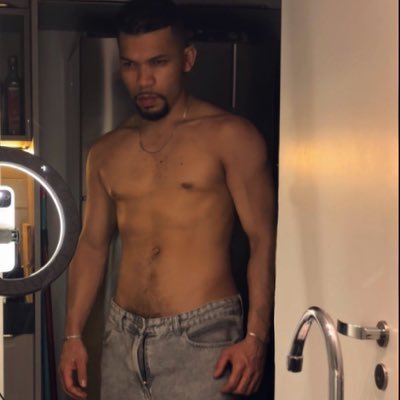 AquilesXXL's profile picture. PERFIL NOVO • Adult Entertainment • • XXL ATV https://t.co/6rWX6B2OX2