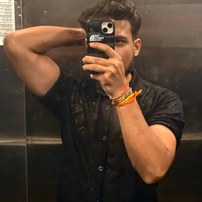 frndzcallmeSAM's profile picture.
