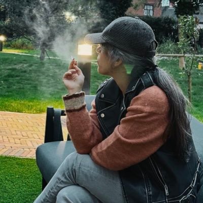 Bebodsdaughter's profile picture. قهوه چی ای که چیچکچی شد☕️💐