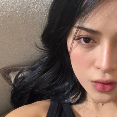 vamiie's profile picture. for Mika Salamanca and Brent Manalo only 💜