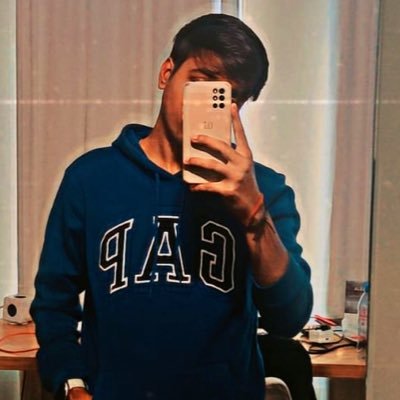 ShivamSriyansh's profile picture. SDE @porterit_ | Ex - Project Trainee @koredotai , GSoC'23 @GNOME | Software Engineer | CSE'25