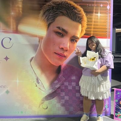 nlinthiphy30570's profile picture. 𐙚𝗚𝗲𝗺𝗶𝗻𝗶 𝗙𝗼𝘂𝗿𝘁𝗵𐙚
  จะพยายามไปหาพี่ๆนะ🥹😘