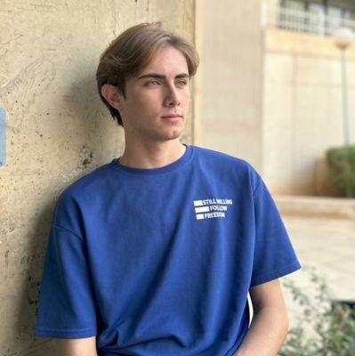 Estivel_silva's profile picture. Juste une personne sympa, une étudiante à l'Université de médecine, de chirurgie plastique..🏥💉 J'aime voyager✈️, les aventures, découvrir de nouvelles choses