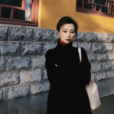 KLittle30582's profile picture. 約約約