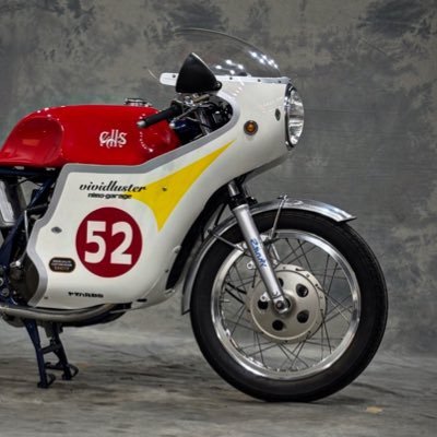 19943HT6's profile picture. BODY SHOP vividluster : #vividluster : https://t.co/1RRS8SYDPL / #カスタムハウススティンキー : @chs1983stinky : https://t.co/PQx83xLfE9 #SR400