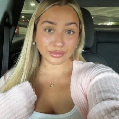 maddisonkutsch's profile picture. 🙇🏼‍♀️🧚🌎 💐🫧🧘🏼‍♀️