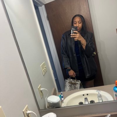 MayaBry0609's profile picture. Brooklyn born and raised. Lynx. NY Liberty🗽. UConn wbb🐺. Yankees ⚾️. NY Giants 🏈