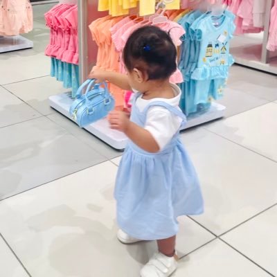 iykyktiamgp's profile picture. we bend, but we never break.