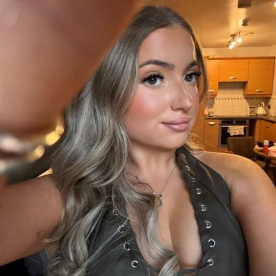 amberphelpsx's profile picture. 21 / AVFC 🕺🏼🕺🏼