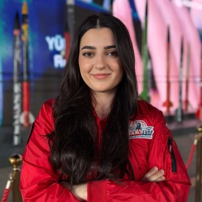 BunjakuErblina's profile picture. Student at @edinburghuni | Founder of @EngHERFuture & @STEMGirlsPro