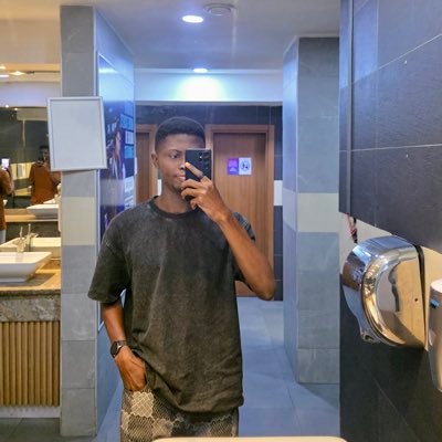 developerBolu's profile picture. Creative Software Engineer (Frontend, Mobile) - Vue/Nuxt, React/Next, React Native, Typescript, Tailwind, Supabase, GSAP/Framer motion. https://t.co/k4G9qsM5ML