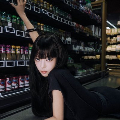 MKravcinsk69054's profile picture.
