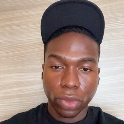 thesheddyking's profile picture. self-taught neurosurgeon | 📨 thesheddyking@yahoo.com