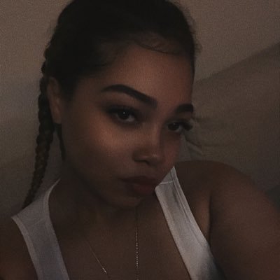 __shley's profile picture. 