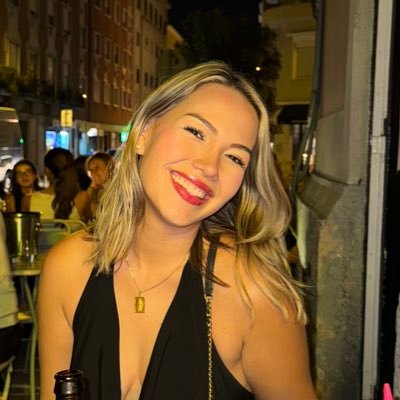 Luisa_Chapa's profile picture. Chasing sunsets 🌅