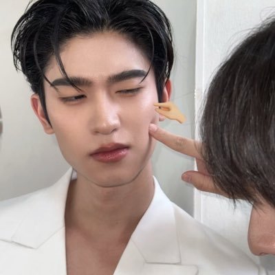 marvelous0019_'s profile picture. fan acc | #nctdream 🦊🍓 #thomaskong #tthomastc #kongjiro | #marreviewjab