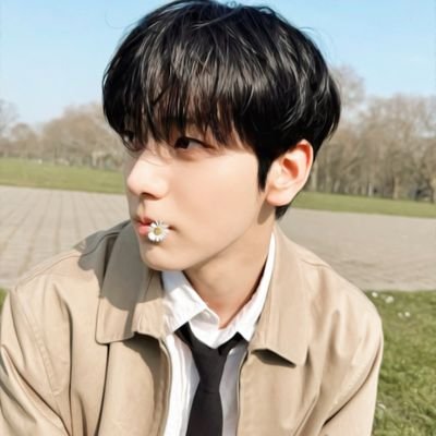 ohtxties's profile picture. tudo o q eu escrevo aqui é só opinião nada é ciência então não me xinguem eu sou sensível