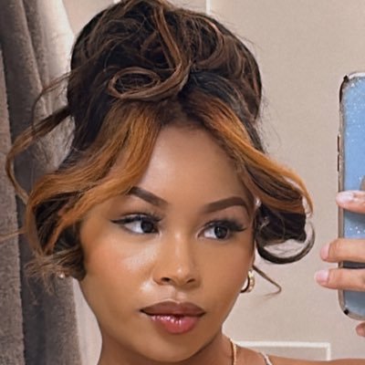 itslexinoelle's profile picture. ATL | Model | JWU Alum 👩🏽🍳♉️ ig: @itslexinoelle                                Cybersecurity 💻
