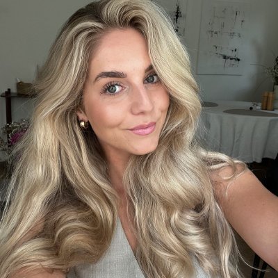 GardeniaPeace's profile picture. Jesus followers, truth believers, Trump and Team MAGA 💯 Let the Jesus heart in you flow, ✨spread love and kindness like confetti. 💫
pornography🚫 scam🚫