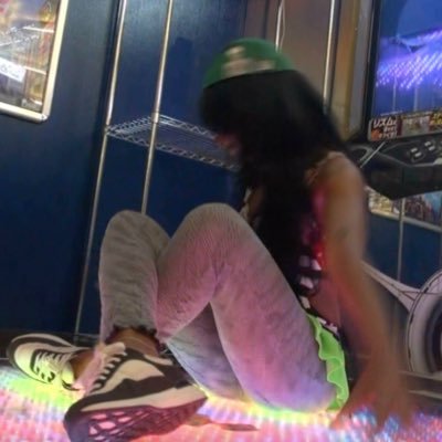missyungdoll's profile picture. “ACT FUNNY” 🎵 coming soon missyungdoll@gmail.com  ✶ ✶ ✶ ✶