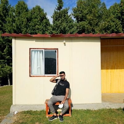 Nostalgia_Lane_'s profile picture. Mountain to climb, they've hit the peak already ⚡Dr⚕️🩺