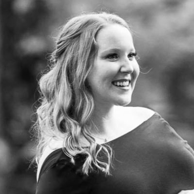 TteacherTeacher's profile picture. 💚Wife/Mom to 2/Teacher/$kkelseymichelle💚