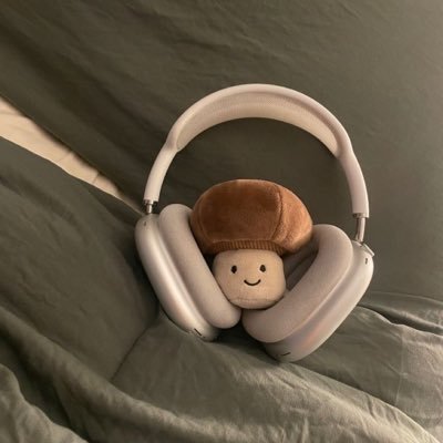 Jxnuxrywmr_'s profile picture. กินเกลี้ยง เลี้ยงง่าย จีบได้ ไม่ดื้อนะครับ