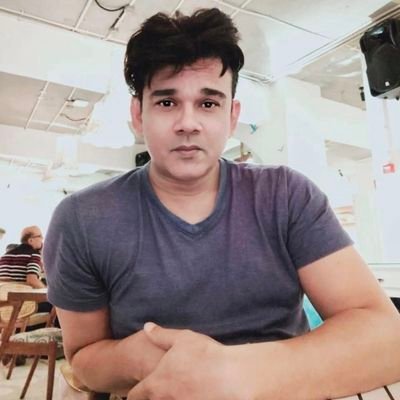 darab_farooqui's profile picture. 