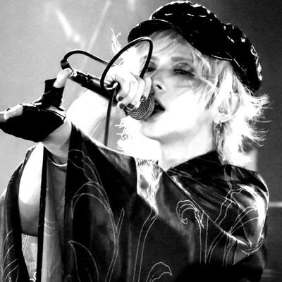 haruy_z's profile picture. isso aqui é só pra stalkear/fanart