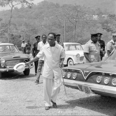 ElijahRanking's profile picture. Observe all the rules and die poor 👊