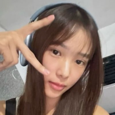 ohmsatur's profile picture. ohm pawat , jeff satur, lyknest & bus
