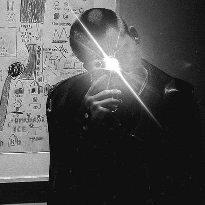 hyunsukchoif's profile picture. (1999) 𝐓𝟏 : 𝐁𝐎𝐑𝐍 𝐓𝐎 𝐒𝐇𝐈𝐍𝐄, 𝐂𝐇𝐎𝐈 𝐇𝐘𝐔𝐍𝐒𝐔𝐊, 그의 패션 앞서가는 감각과 트렌드에 대한 예리한 안목은 그를 스타일 아이콘으로 만들어 팬과 패션 매니아 모두에게 영향을 미칩니다. .𖥔 ݁ ˖