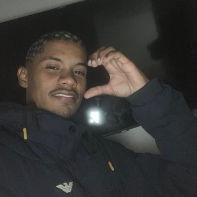 DLDosCria's profile picture. 